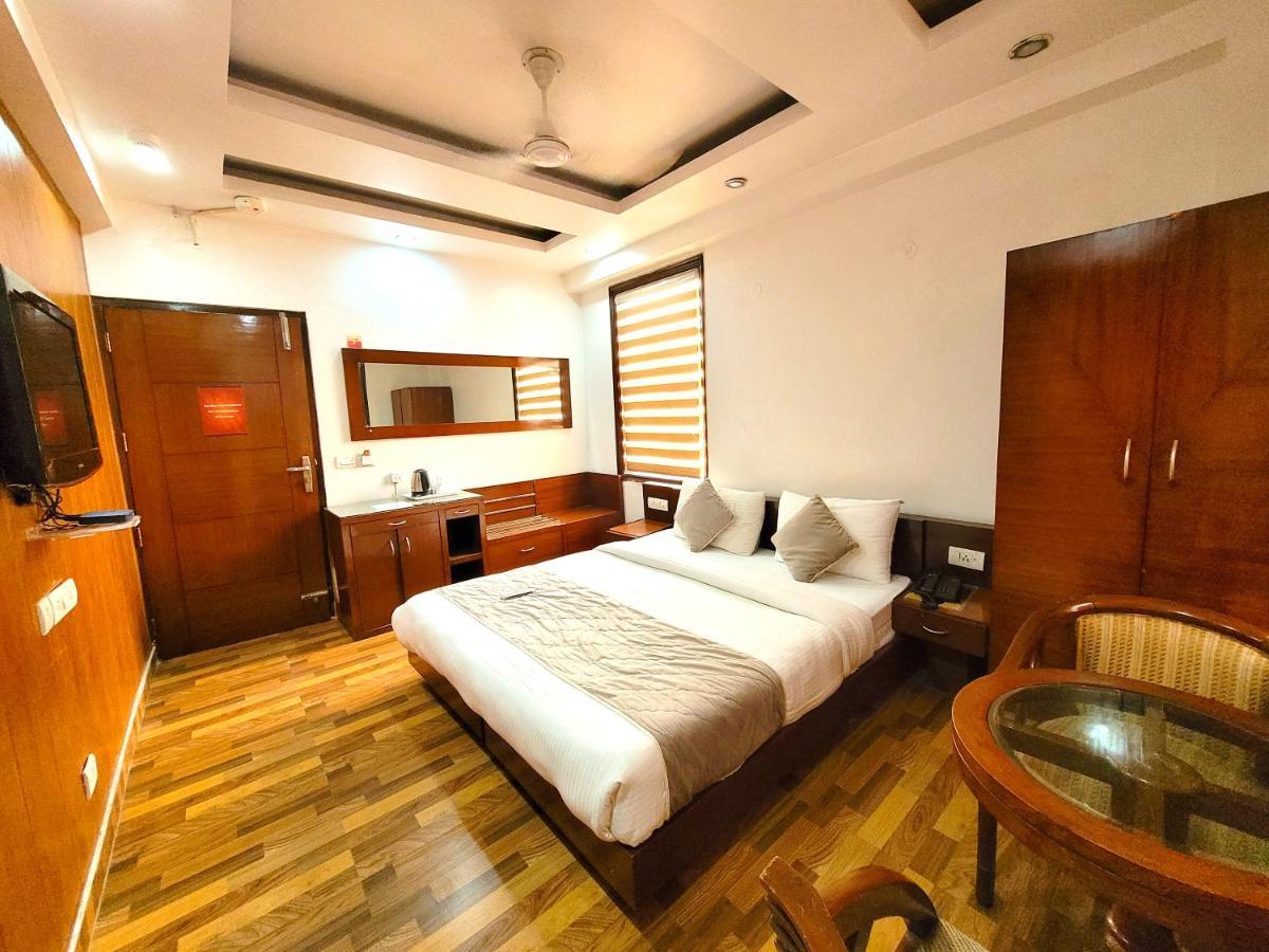 Hotel The Daanish Residency - Karol Bagh New Delhi Exterior foto