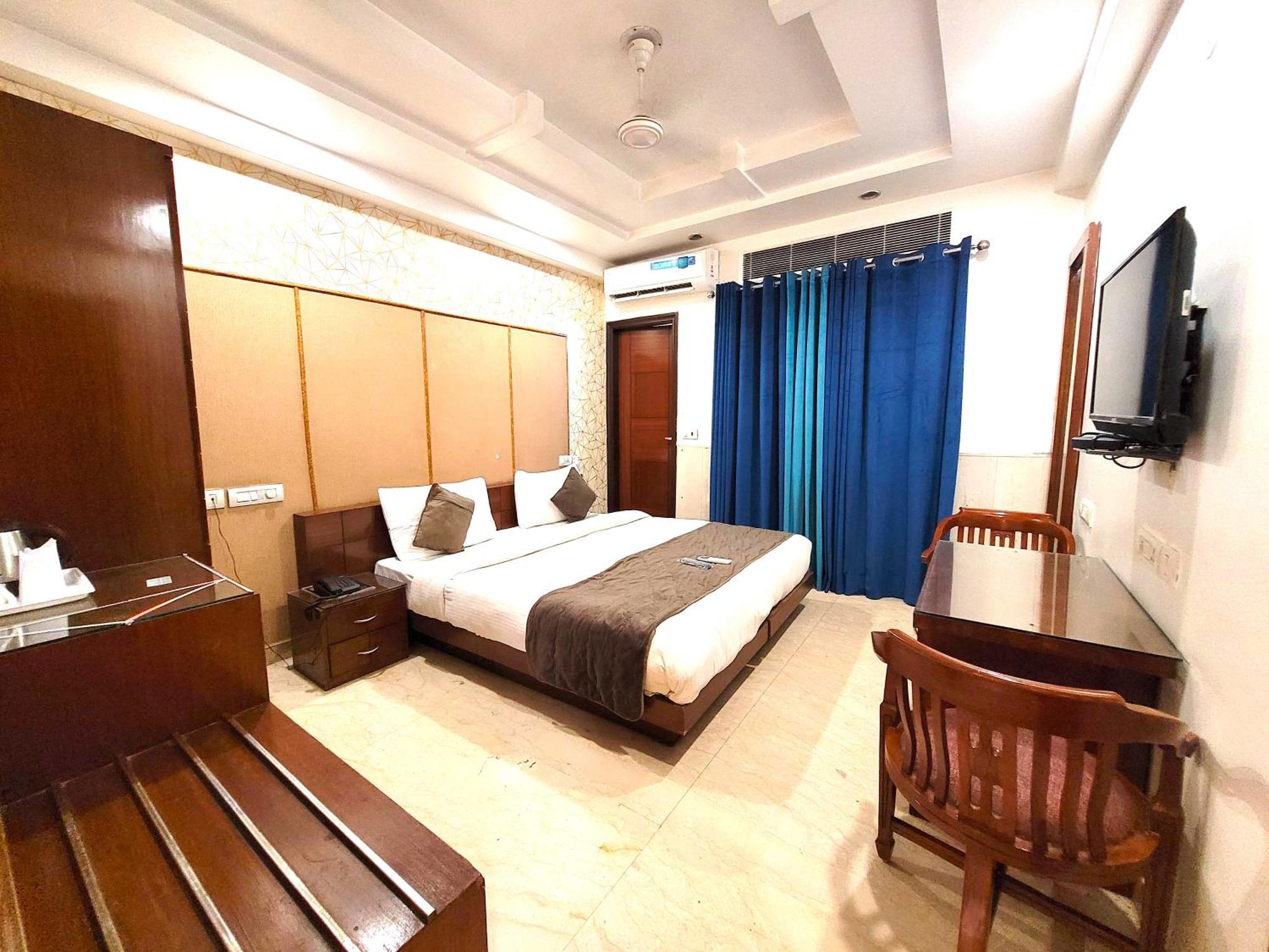 Hotel The Daanish Residency - Karol Bagh New Delhi Exterior foto