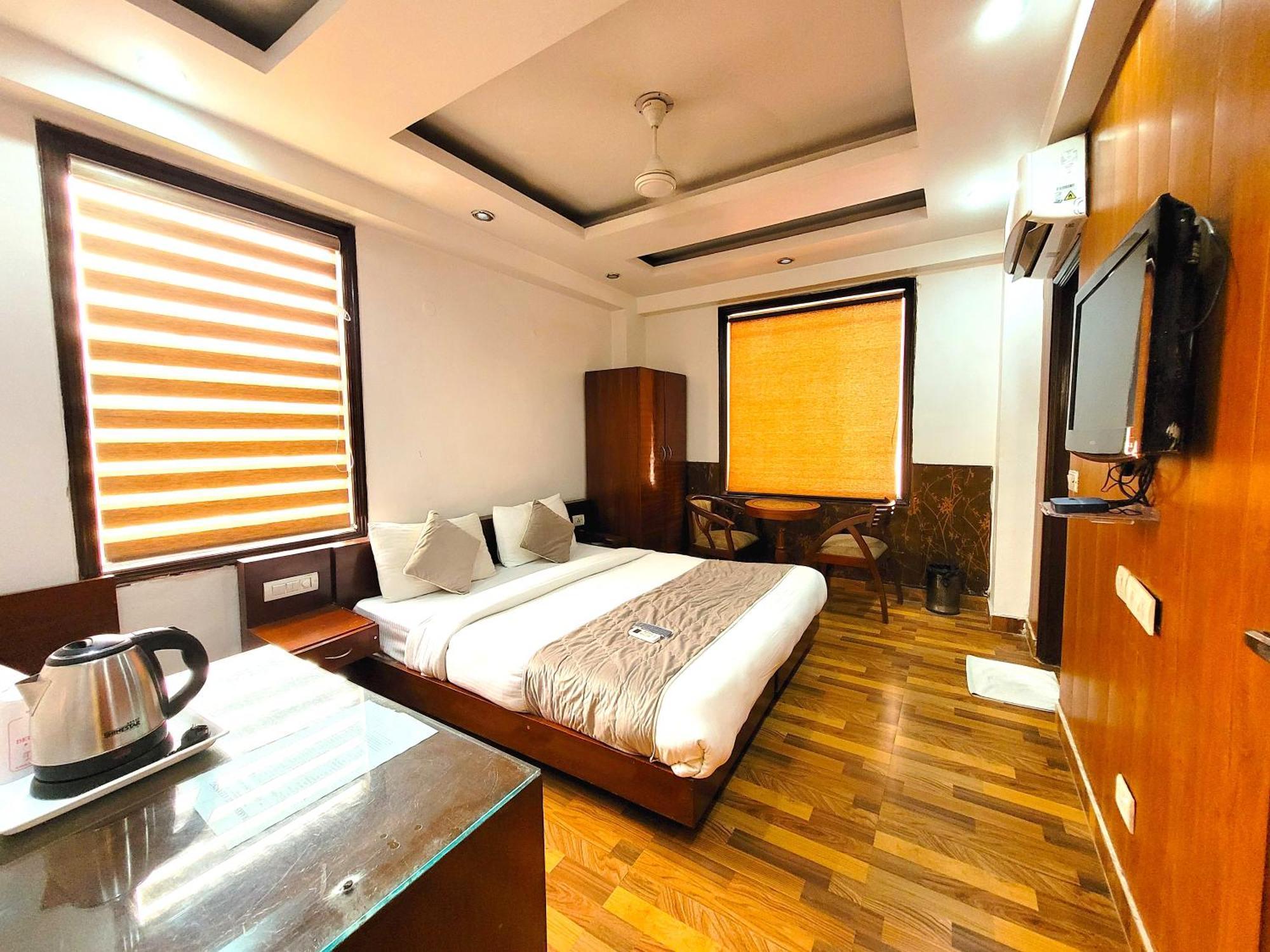Hotel The Daanish Residency - Karol Bagh New Delhi Exterior foto