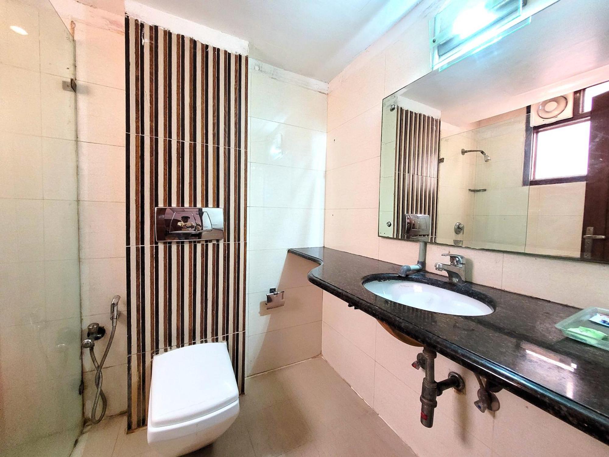 Hotel The Daanish Residency - Karol Bagh New Delhi Exterior foto