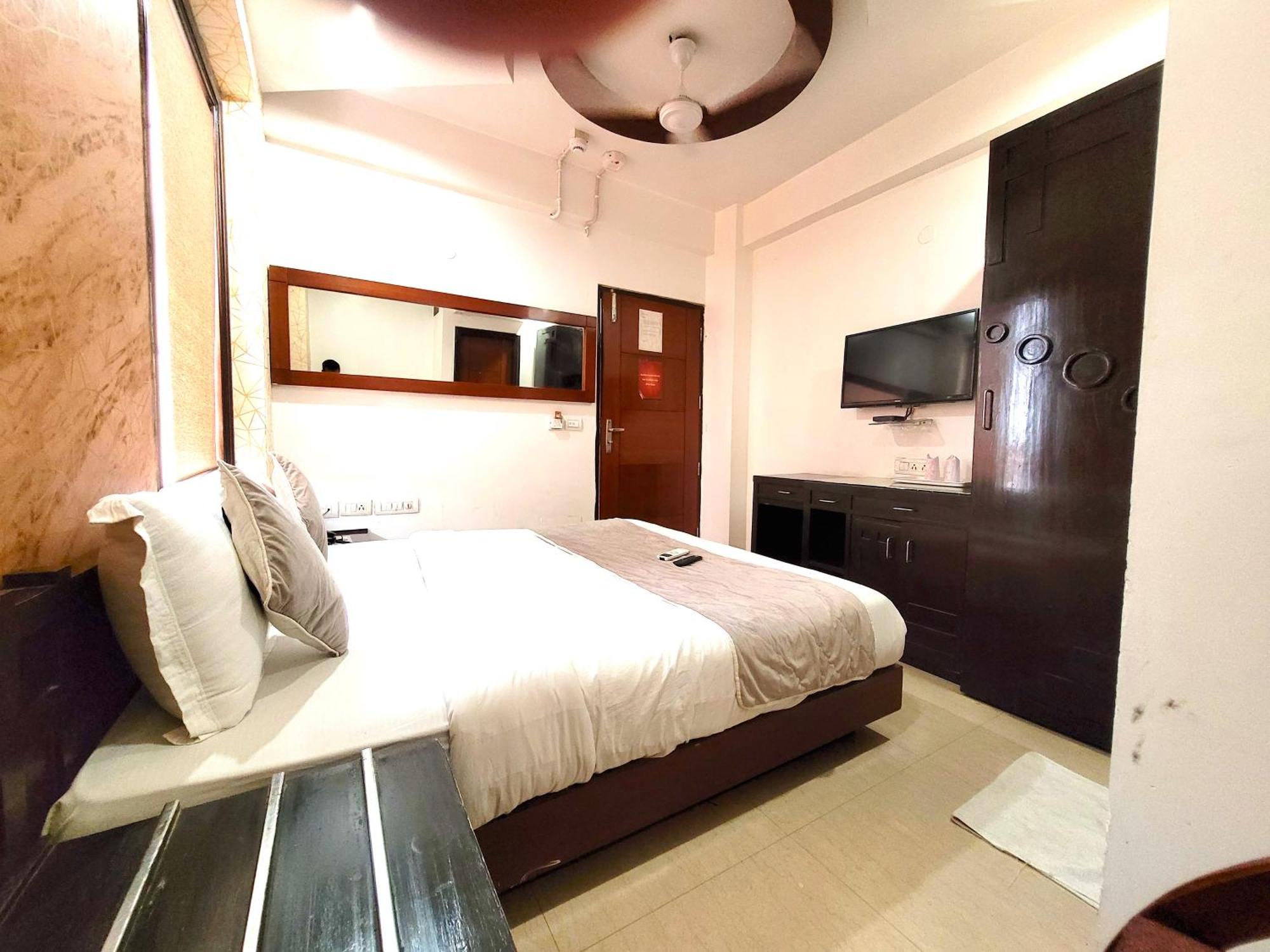 Hotel The Daanish Residency - Karol Bagh New Delhi Exterior foto